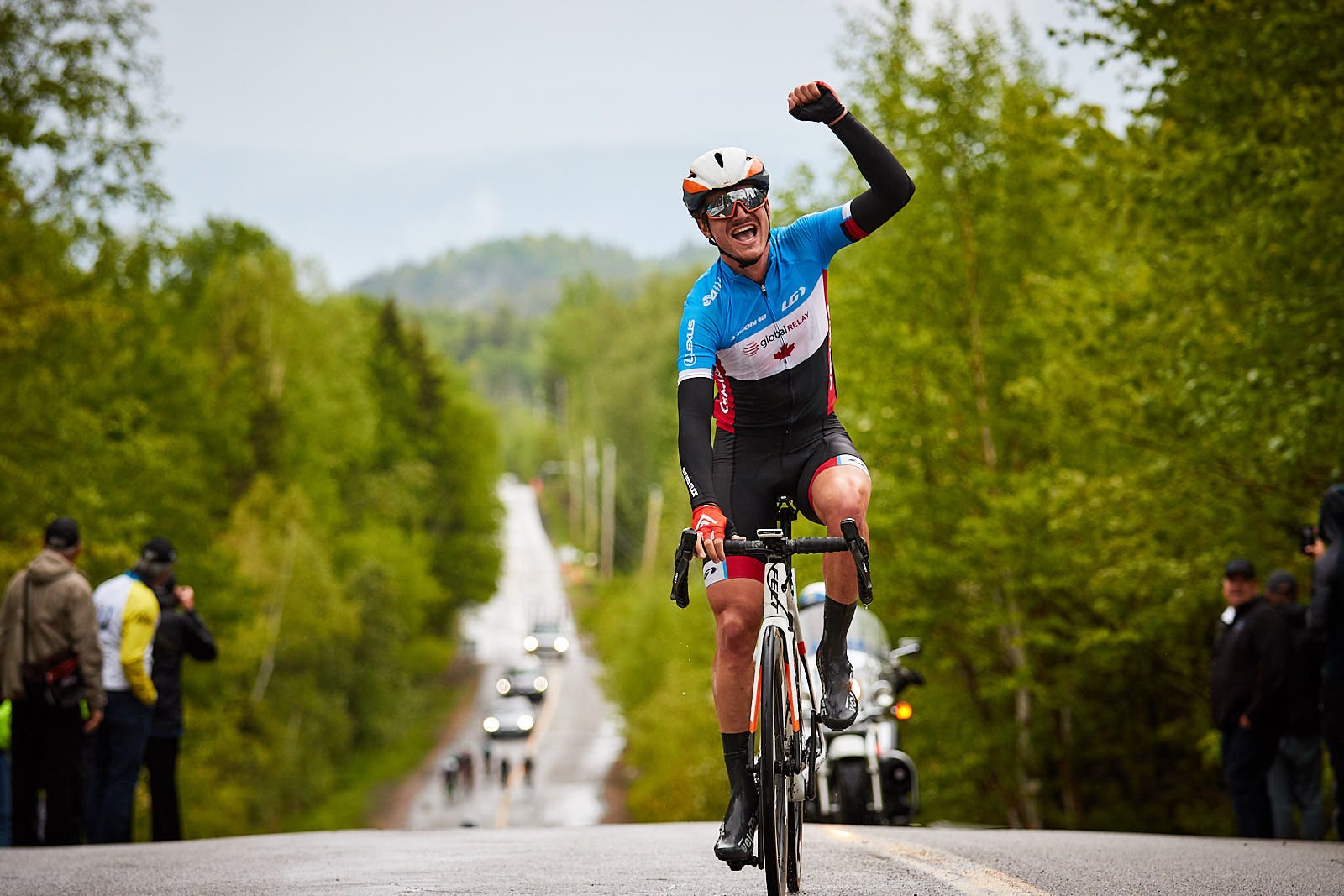 CANADIANS DOMINATE STAGE 2 OF GRAND PRIX CYCLISTE SAGUENAY