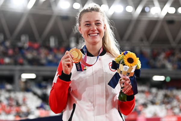 KELSEY MITCHELL WINS CANADA’S SECOND-EVER GOLD MEDAL IN THE WOMEN’S SPRINT