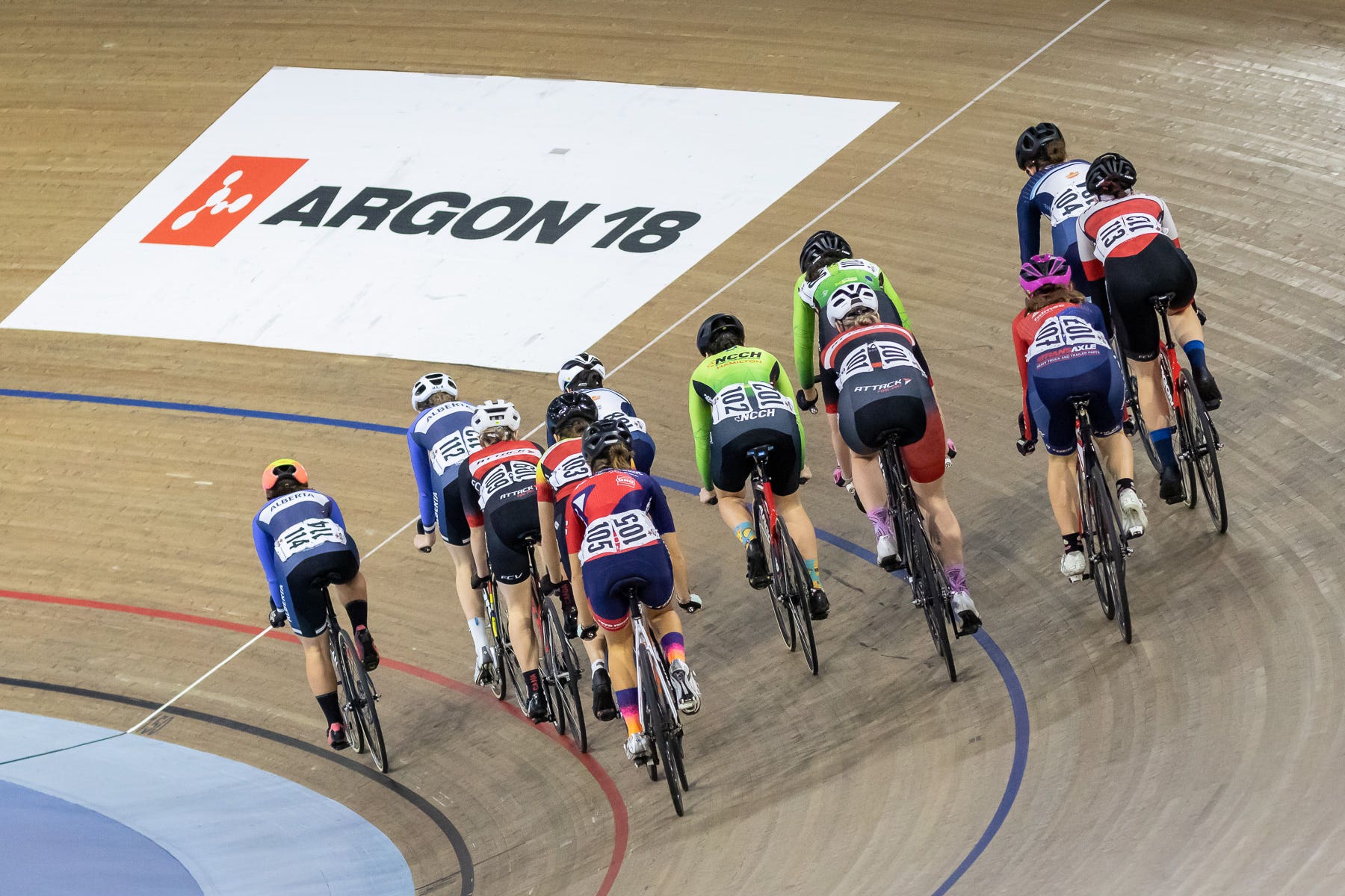 THE DOMESTIC TRACK SEASON PICKS UP THIS WEEKEND WITH THE CANADIAN TRACK CHAMPIONSHIPS (U17/JR)