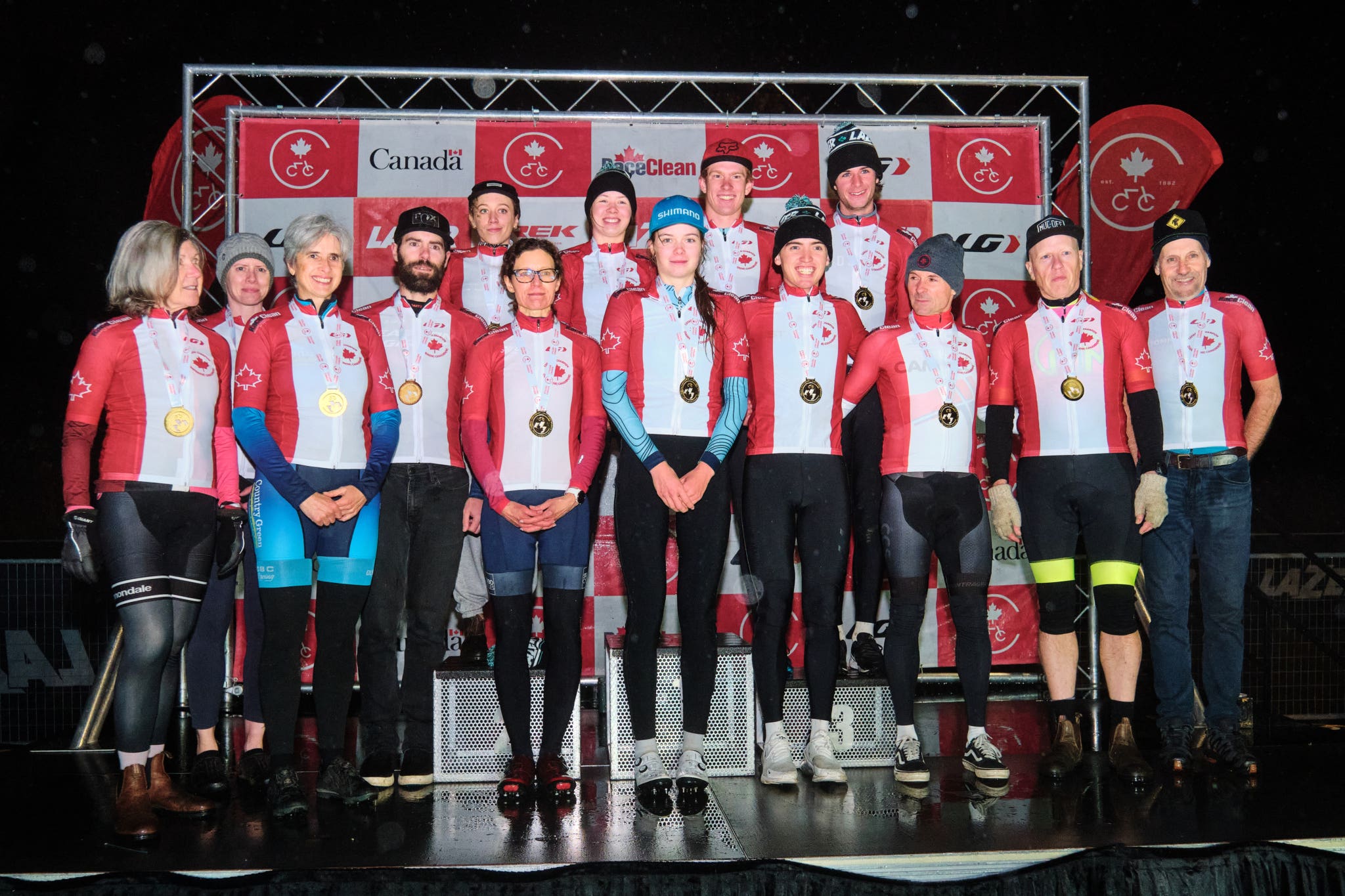 CYCLO-CROSS ATHLETES CAP OFF FINAL CANADIAN CHAMPIONSHIPS OF 2022
