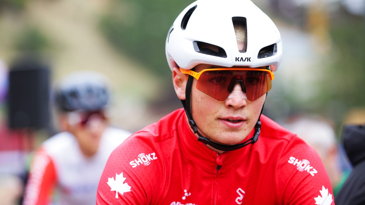 L’ÉQUIPE CANADIENNE DE VÉLO DE MONTAGNE CROSS-COUNTRY PRÊTE POUR LES CHAMPIONNATS DU MONDE UCI 2025 EN SUISSE 