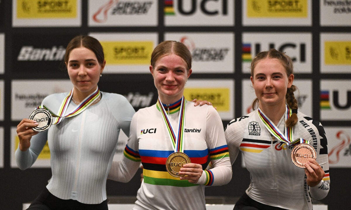 LES ATHLÈTES JUNIORS SIGNENT DES RÉSULTATS REMARQUABLES AUX CHAMPIONNATS DU MONDE