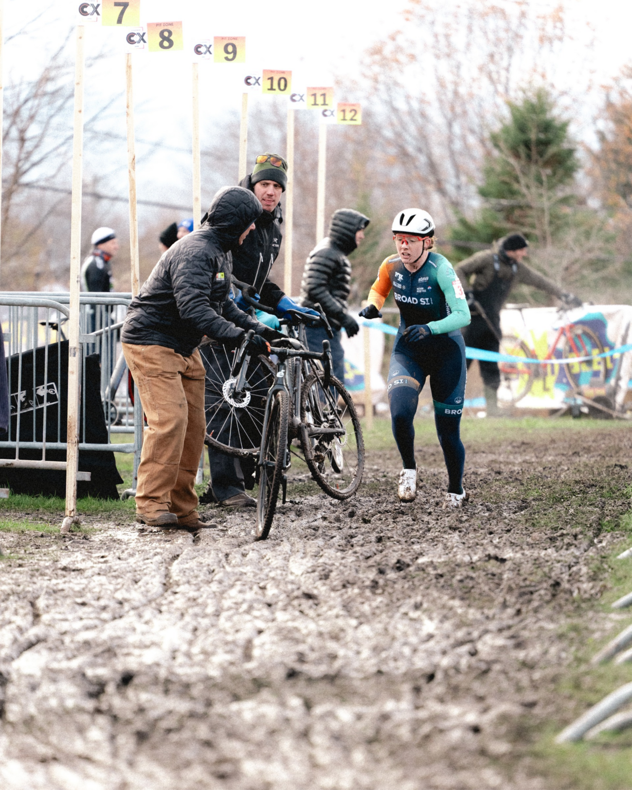 Cycle Zone CYCLO-CROSS TO END OFF CANADIAN CHAMPIONSHIP SEASON IN HARDWOOD ...